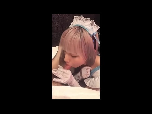❤️ 日本偶像[mayuka]，法国女仆装，第一部分，口交和用乳液打飞机 Porno fb