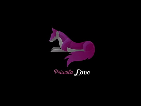 ❤️ 我的父母让我和妹妹单独相处，我把牛奶倒在她的乳房上。 Porno fb