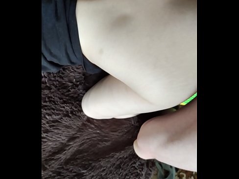 ❤️ 俄罗斯女孩呻吟的家庭肛门第二部分 Porno fb
